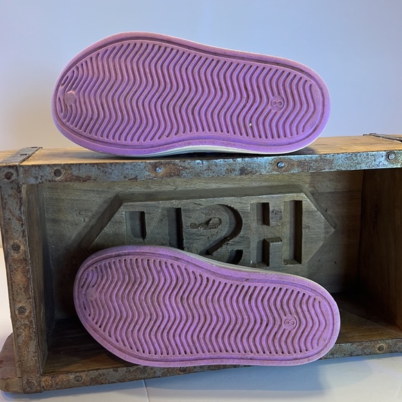 Sketchers tennis/water shoe - Picture 4 of 5